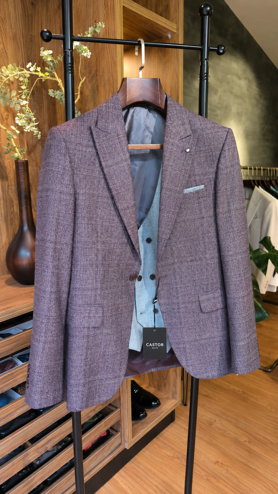 Traje Uva a Cuadros — vista 3