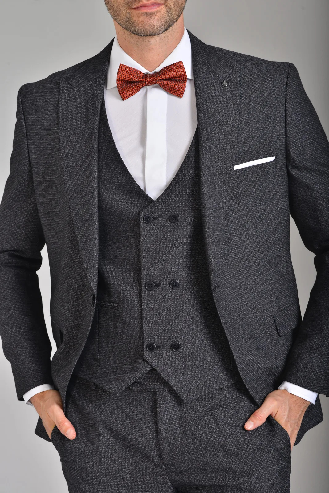 Traje Gris Oscuro Texturizado
