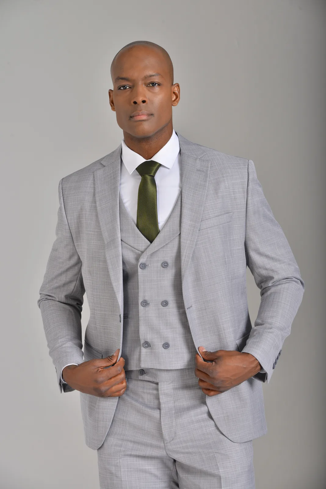 Traje Gris Tres Piezas